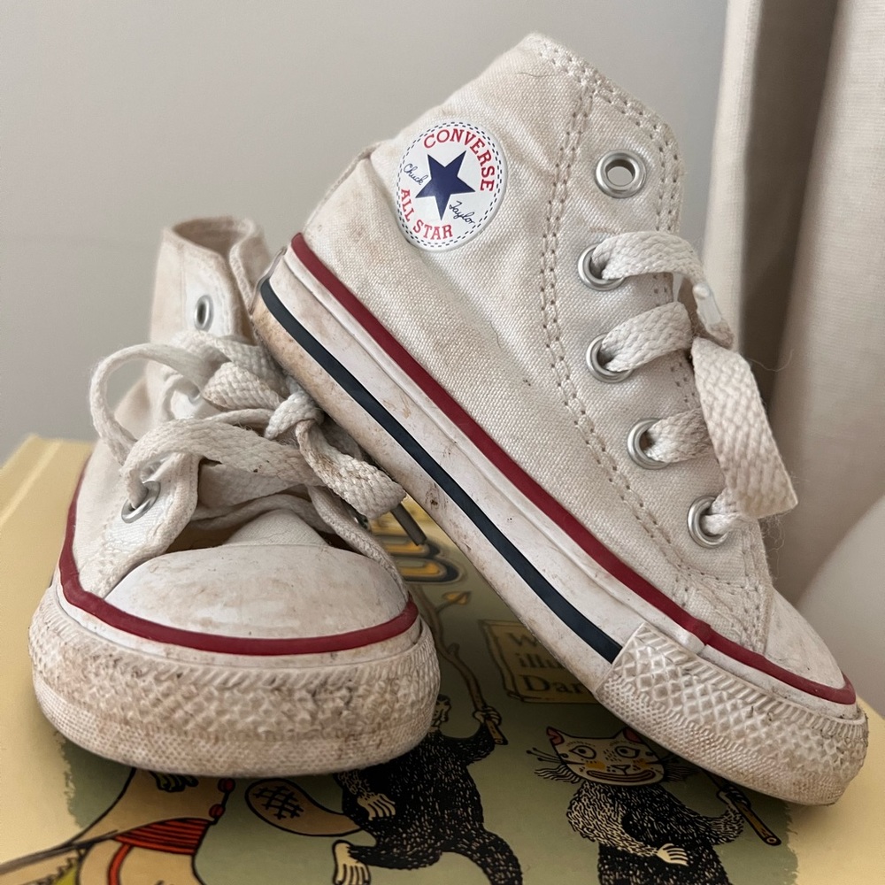 Toddler chuck taylors